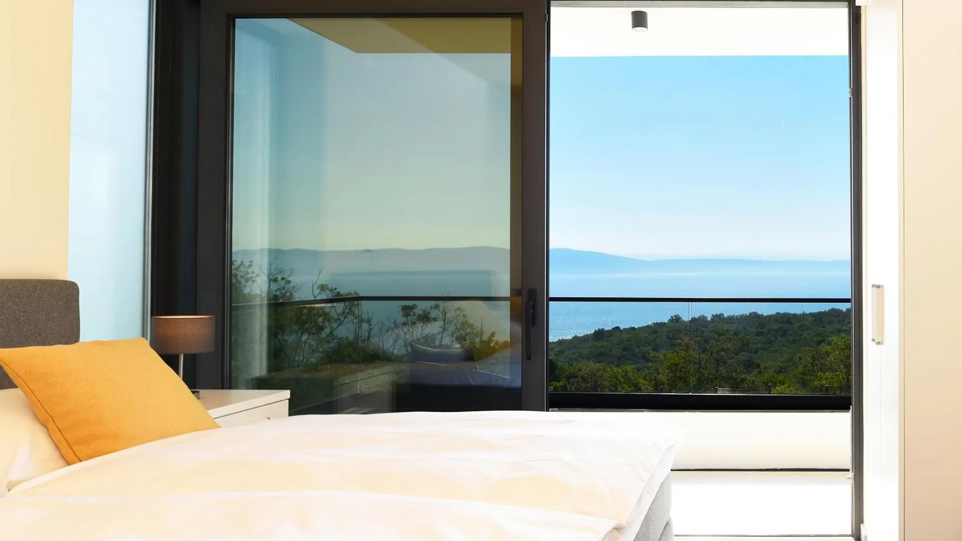 Villa Amelija Yourcroatiaholiday Drenje  Croatia