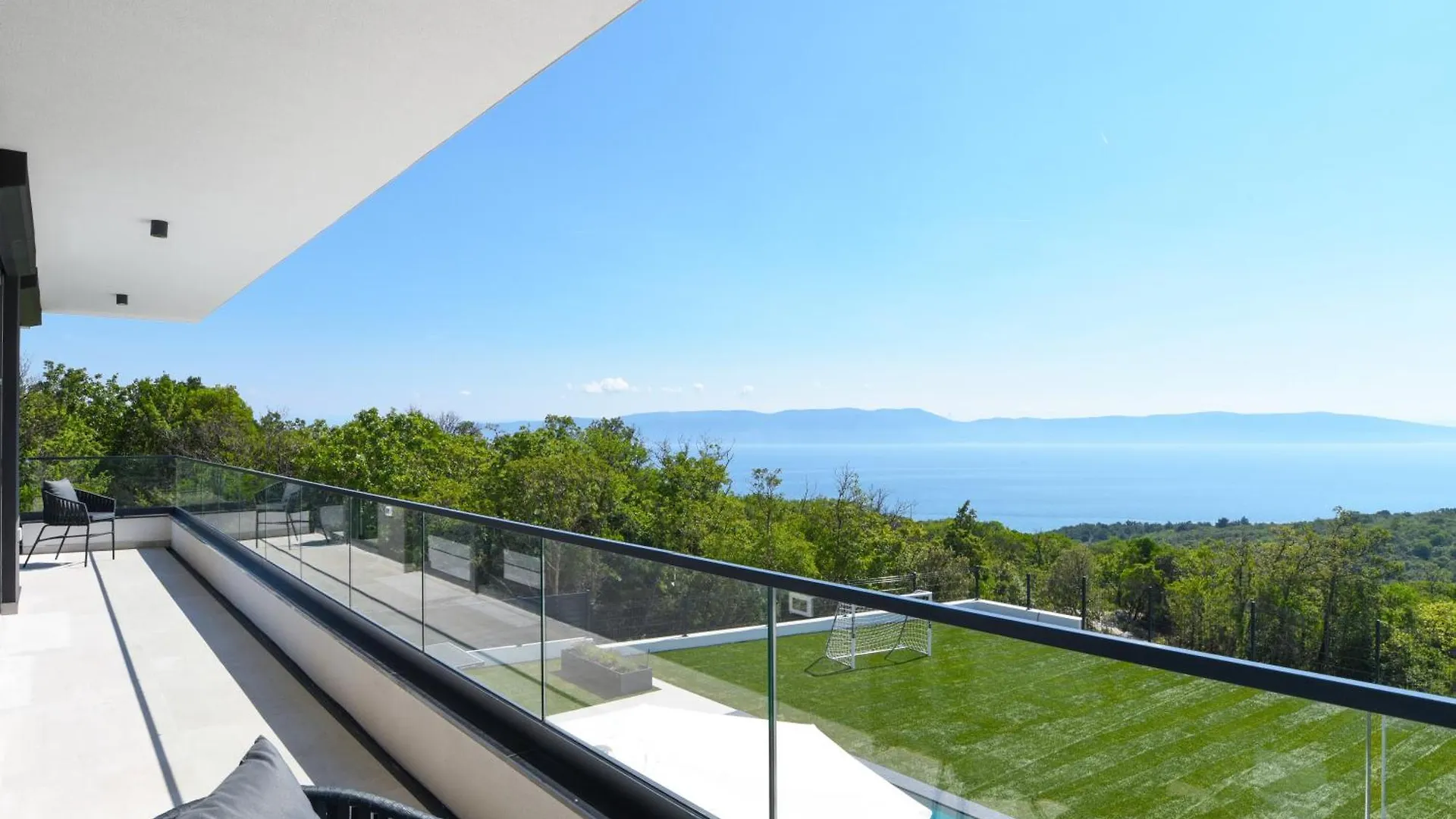 Villa Amelija Yourcroatiaholiday Drenje  Croatia